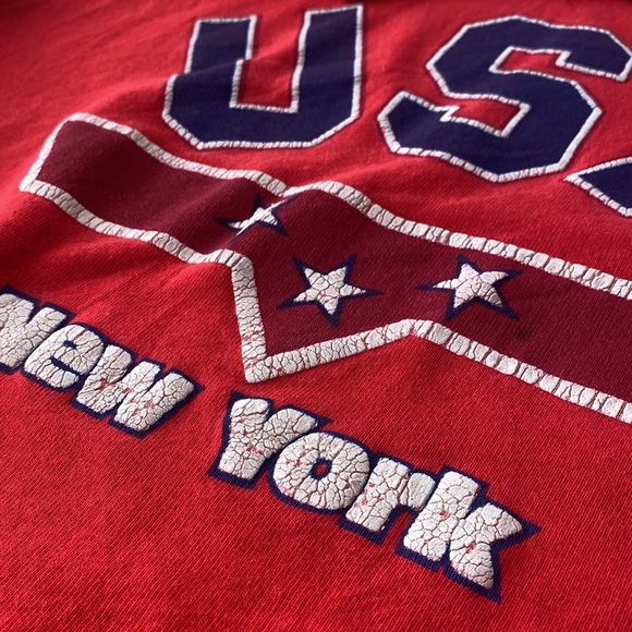 Vintage USA NEW YORK Sweatshirt Patriotic Red White & Blue Size XL (fits small) - Picture 6 of 8